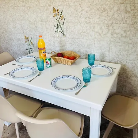 Elia Apartment