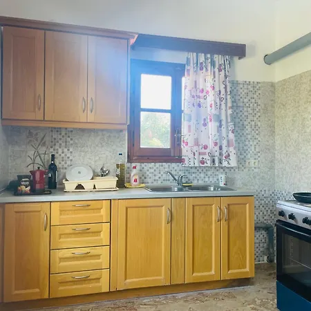 Apartmán Elia Doukádes