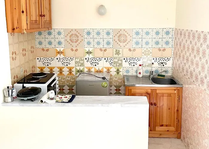 Elia Δουκάδες