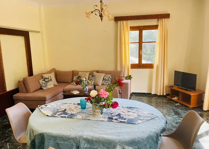 Elia Διαμέρισμα *