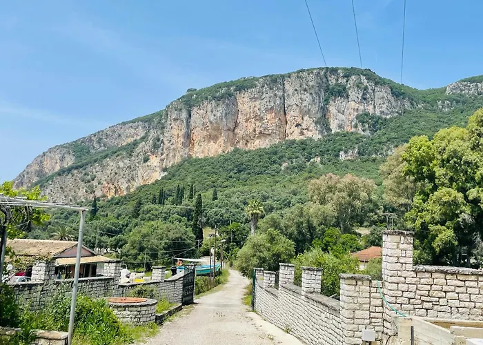 Elia Διαμέρισμα