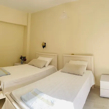 Apartman Elia & Doukádes